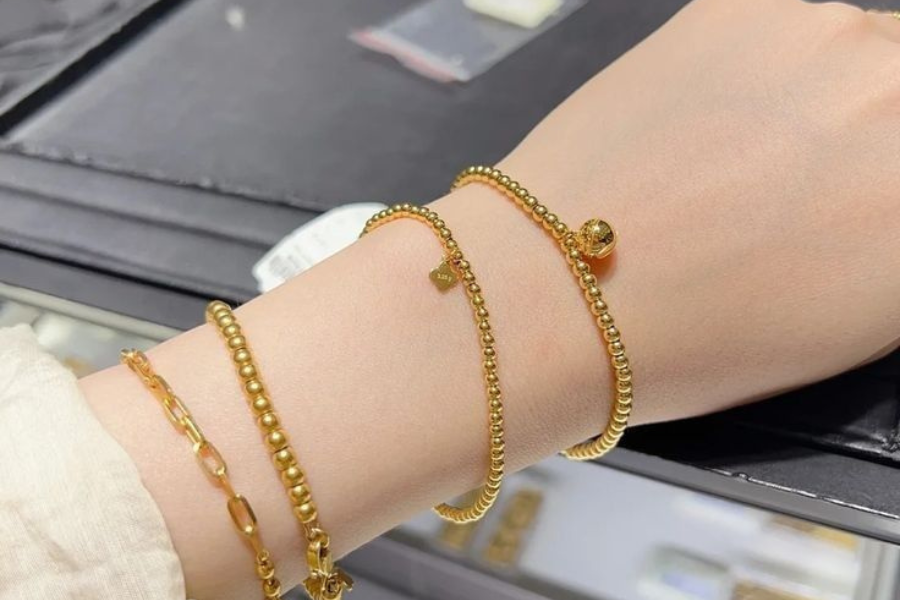 temukan model gelang emas favoritmu