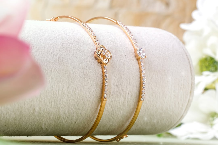 perhiasan emas elegan dari wahyu redjo