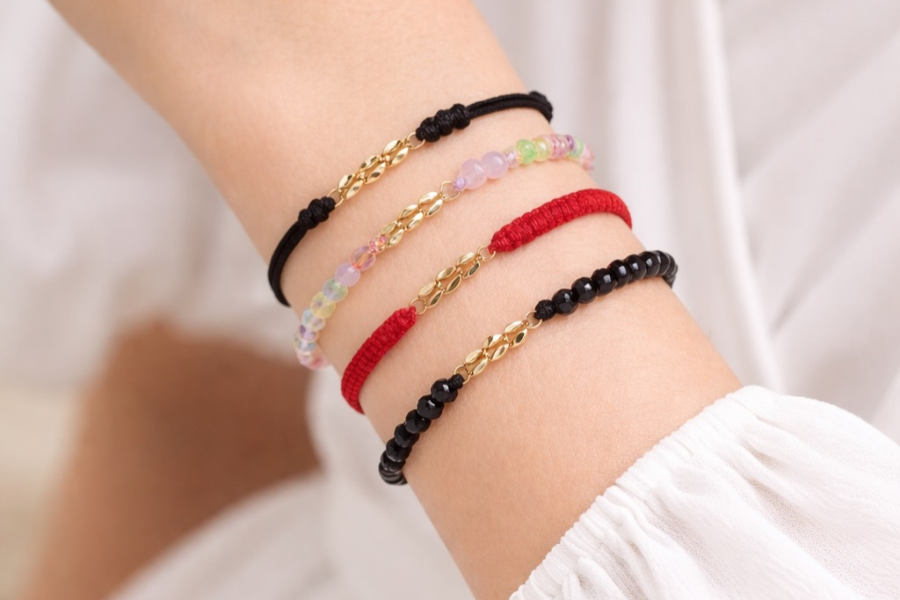 gelang emas black pink