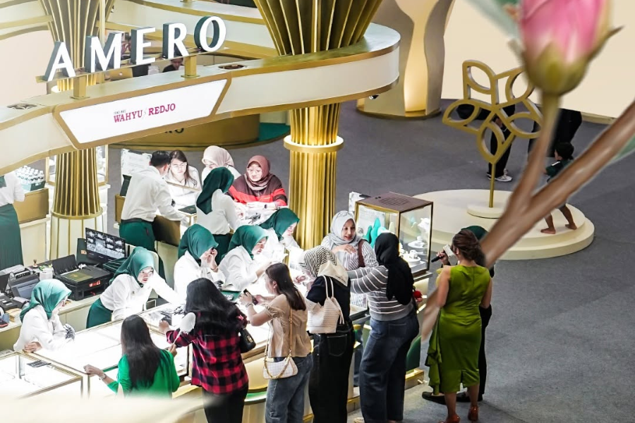 toko emas pakuwon mall surabaya dengan konsep yang lebih ramah